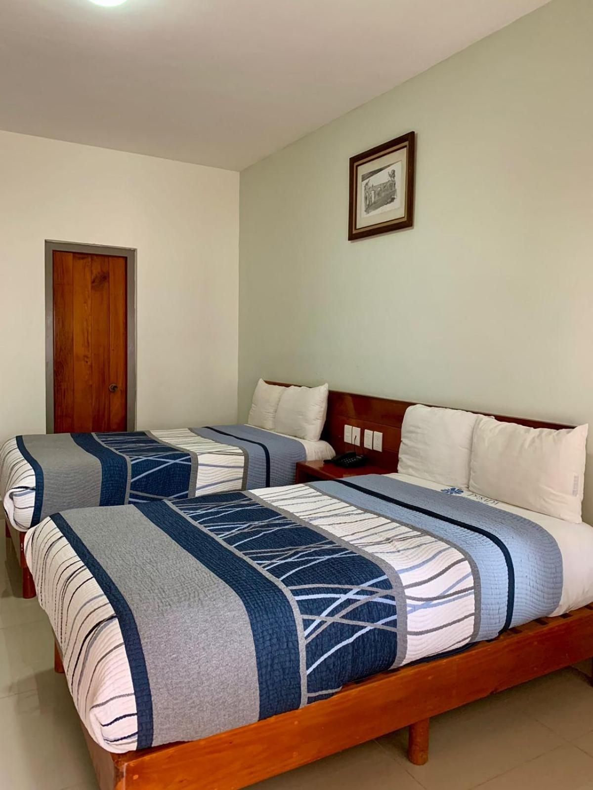 Hotel Posada Del Sol Apatzingán de la Constitución 外观 照片