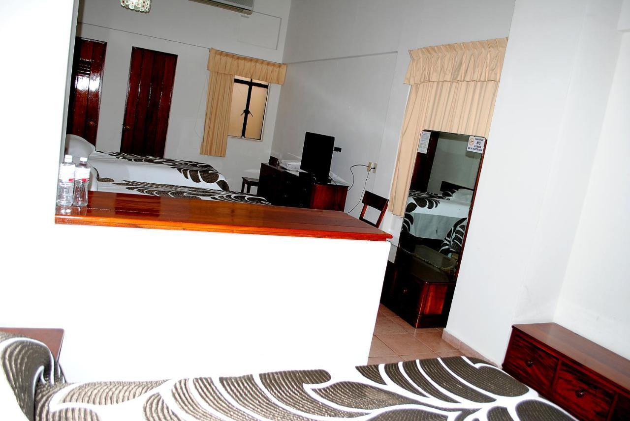 Hotel Posada Del Sol Apatzingán de la Constitución 外观 照片