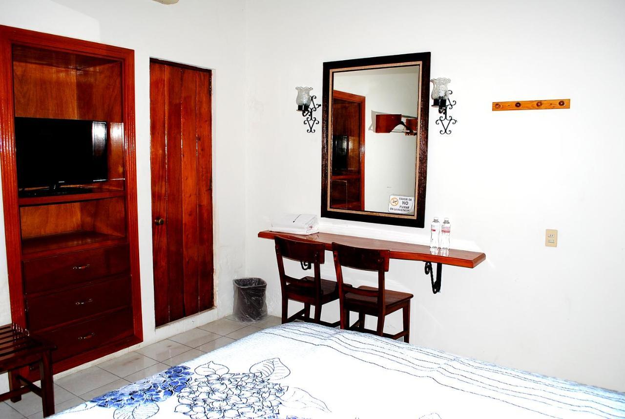Hotel Posada Del Sol Apatzingán de la Constitución 外观 照片